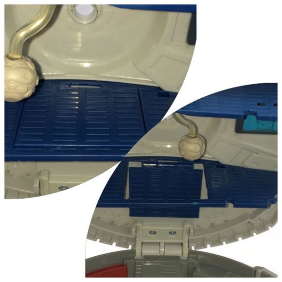 Star Wars Action 2011 Hasbro Millenium Falcon Spaceship w/Hidden Compartments - Picture 10 of 16